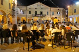 0011La Piazza del Torneo (4)